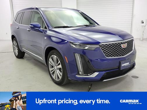 2025 Cadillac XT6 Premium Luxury