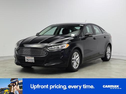 Black 2016 Ford Fusion SE