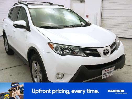 White 2015 Toyota RAV4 XLE