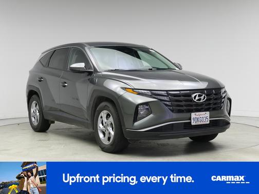 2023 Hyundai TUCSON SE