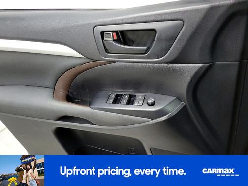 2015 Toyota Highlander LE