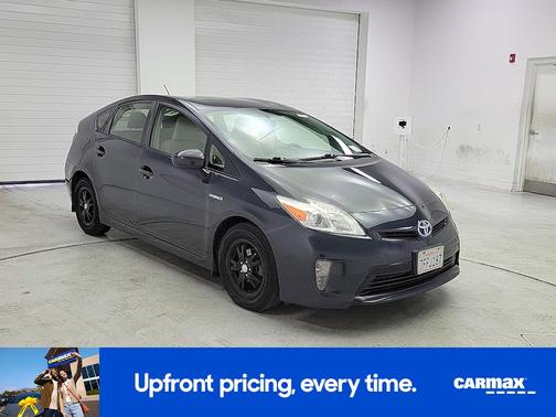 Gray 2014 Toyota Prius Three