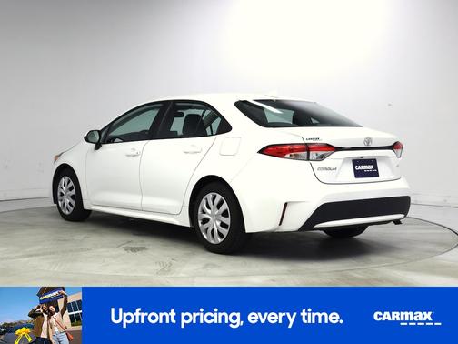 White 2022 Toyota Corolla LE