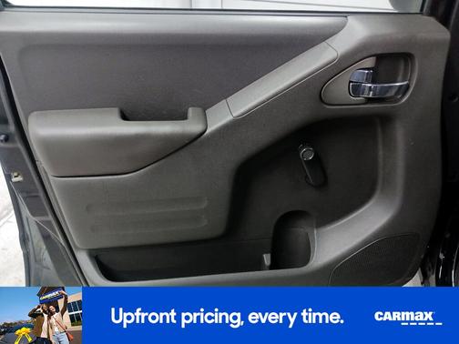 Black 2019 Nissan Frontier SV