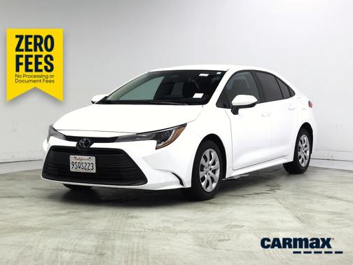 White 2025 Toyota Corolla LE
