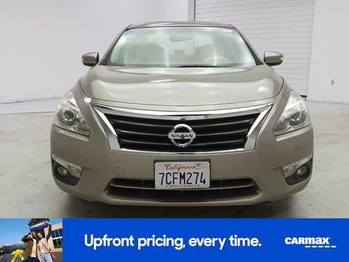 Gold 2014 Nissan Altima SV