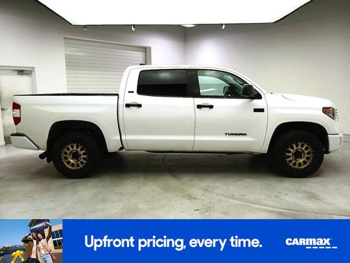 White 2021 Toyota Tundra SR5