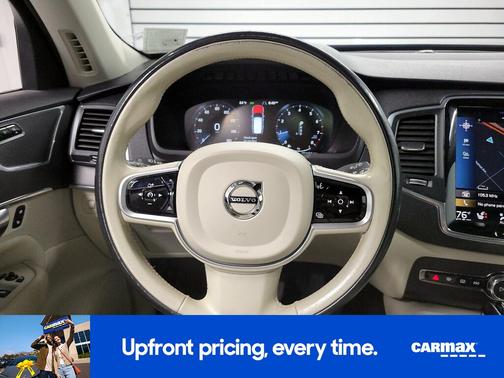 Blue 2020 Volvo XC90 T6 Momentum