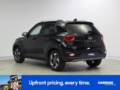 2022 Hyundai VENUE SEL