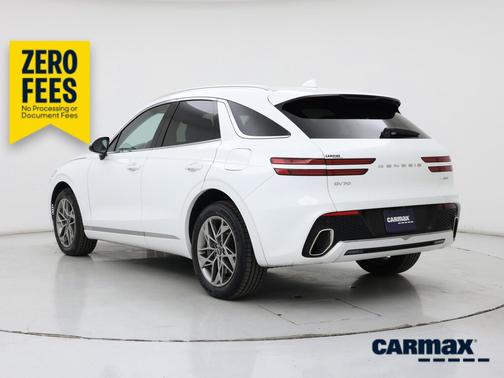 White 2025 Genesis GV70