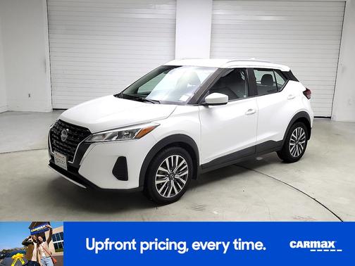 2022 Nissan Kicks SV