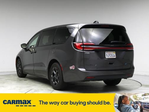 2023 Chrysler Pacifica Hybrid Touring L