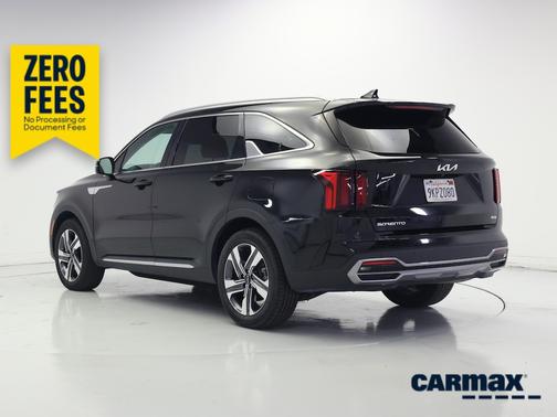 Black 2023 Kia Sorento Hybrid EX