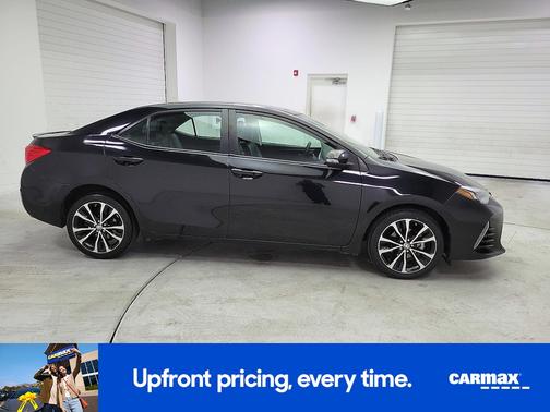 Black 2019 Toyota Corolla SE