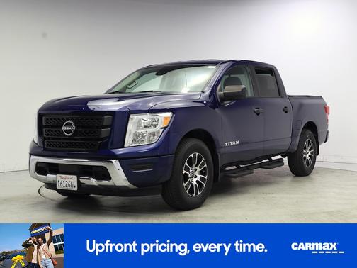 2024 Nissan Titan SV