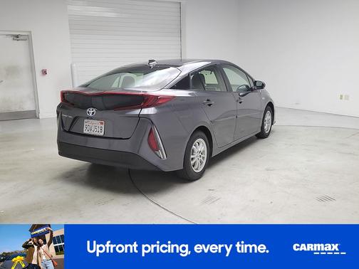 2021 Toyota Prius Prime LE