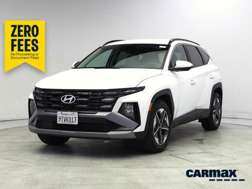 White 2025 Hyundai TUCSON SEL