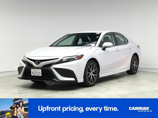 2023 Toyota Camry Hybrid SE