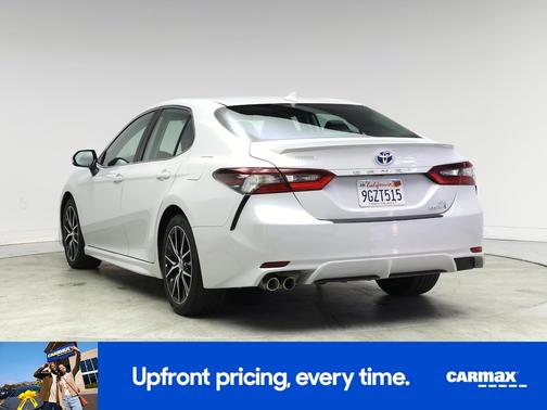 2023 Toyota Camry Hybrid SE