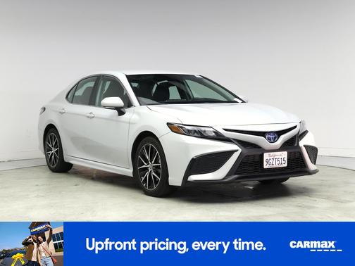 2023 Toyota Camry Hybrid SE