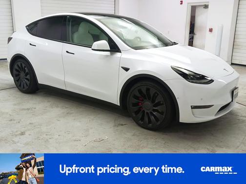 White 2022 Tesla Model Y Performance