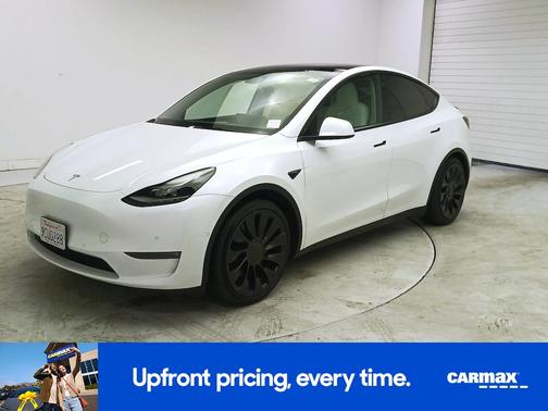 White 2022 Tesla Model Y Performance