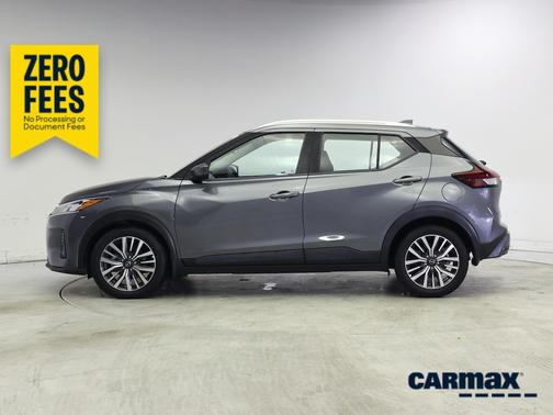 Gray 2022 Nissan Kicks SV