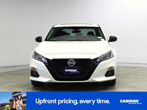 2022 Nissan Altima SR