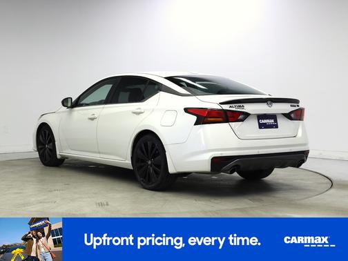 2022 Nissan Altima SR