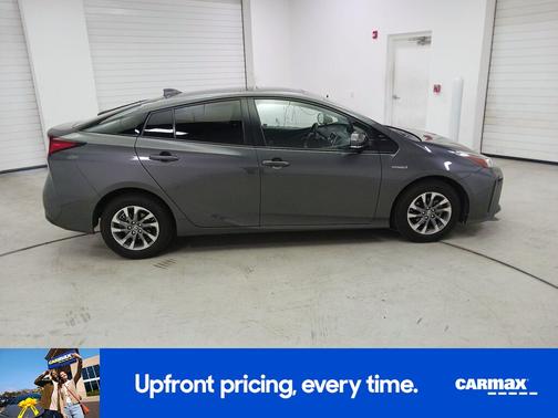 2020 Toyota Prius XLE