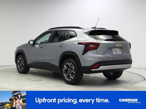 Silver 2025 Chevrolet Trax LT