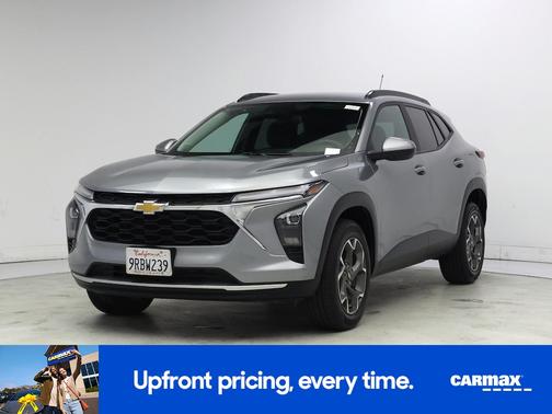Silver 2025 Chevrolet Trax LT