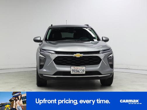 Silver 2025 Chevrolet Trax LT
