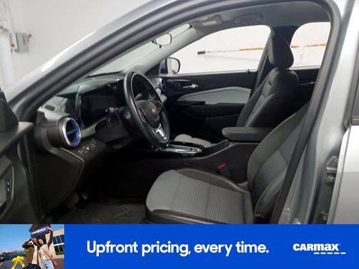 Silver 2025 Chevrolet Trax LT