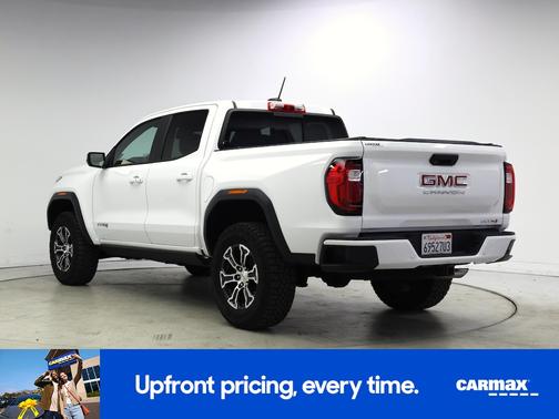 2023 GMC Canyon AT4