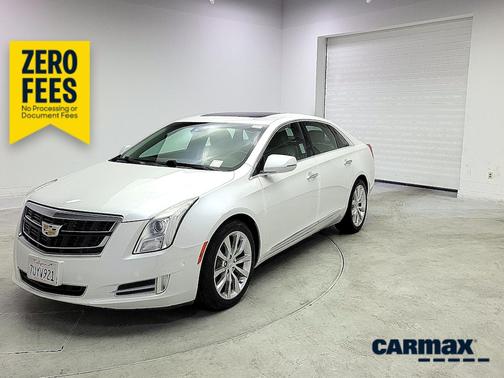 White 2017 Cadillac XTS Luxury