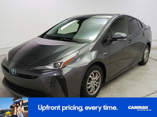 2022 Toyota Prius LE