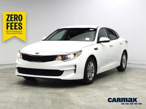 White 2018 Kia Optima LX