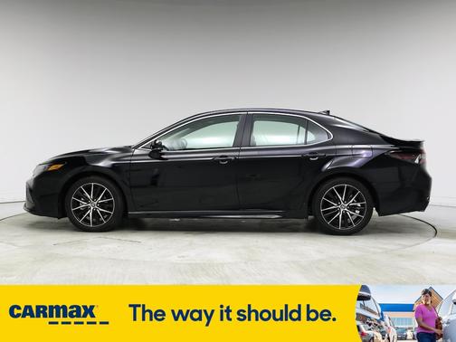 2024 Toyota Camry Hybrid SE