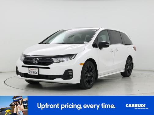 White 2025 Honda Odyssey Sport-L
