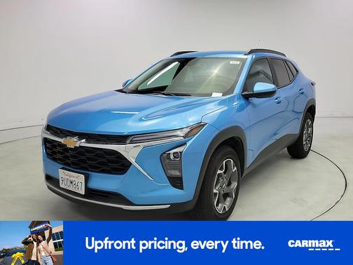 Blue 2025 Chevrolet Trax LT