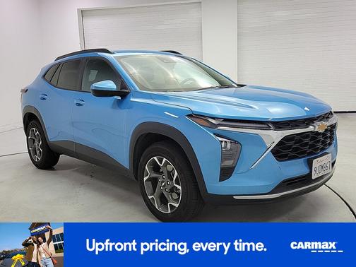 Blue 2025 Chevrolet Trax LT