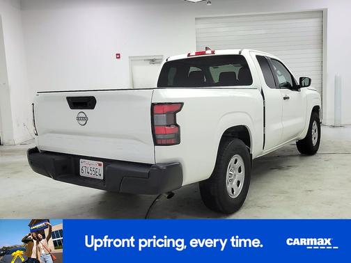 White 2024 Nissan Frontier S