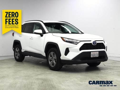 White 2024 Toyota RAV4 Hybrid XLE