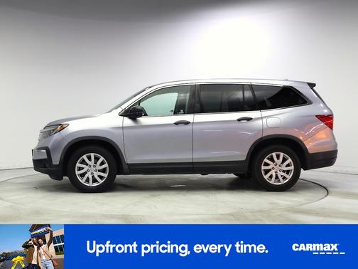 Silver 2019 Honda Pilot LX
