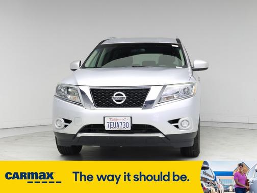 2014 Nissan Pathfinder SV