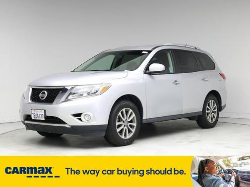 2014 Nissan Pathfinder SV