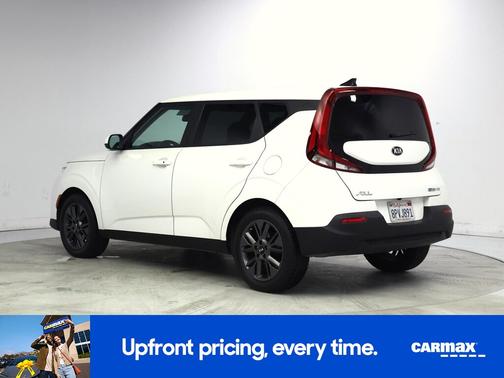 White 2020 Kia Soul EX
