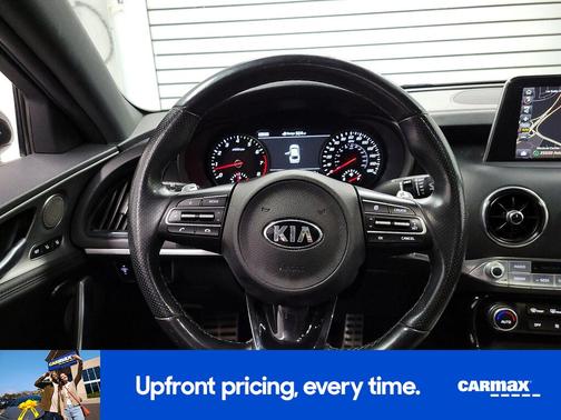 White 2018 Kia Stinger GT1