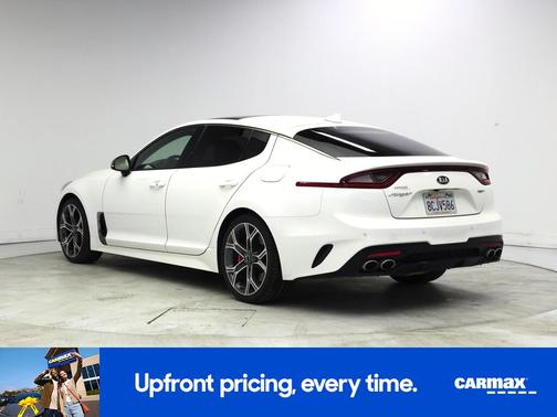 White 2018 Kia Stinger GT1